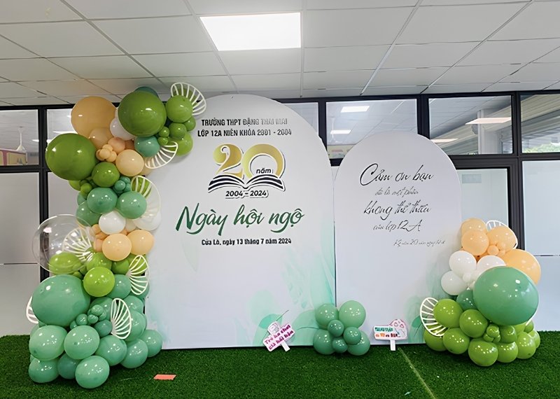 Backdrop họp lớp trường Đặng Thái Mai