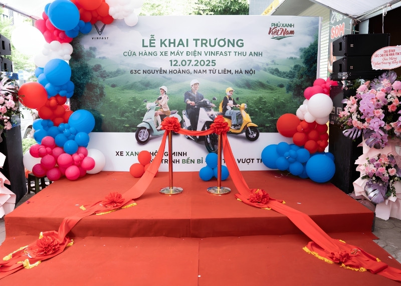 Backdrop khai trương cửa hàng Vinfast