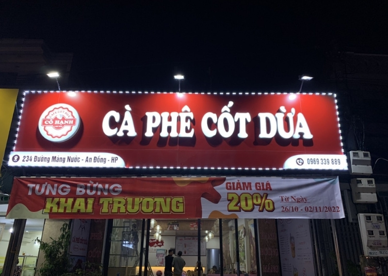 Bảng hiệu cà phê cốt dừa
