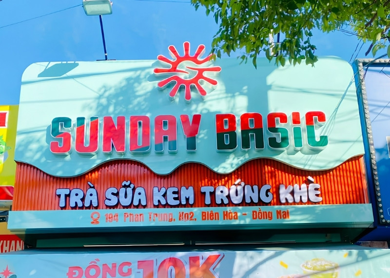 Bảng hiệu quán trà sữa Sunday Basic