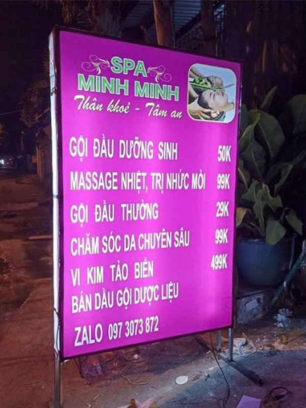 Bảng hiệu spa đứng Minh Minh