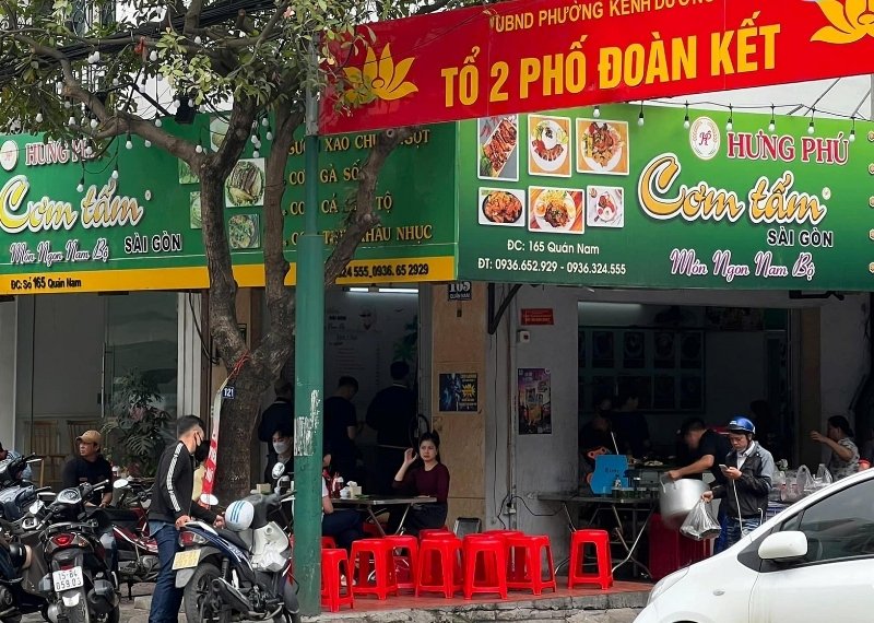 Bảng hiệu cơm tấm Alu chữ nổi Mica