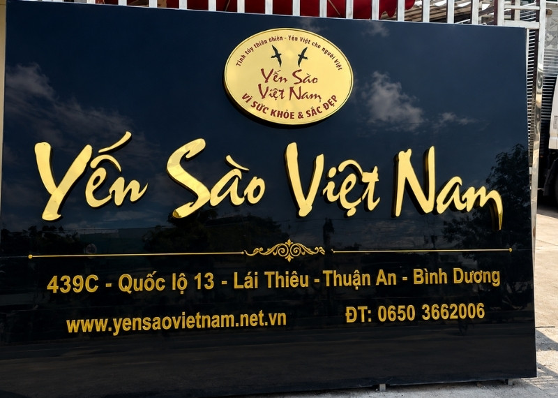 bảng hiệu yến sào chữ inox