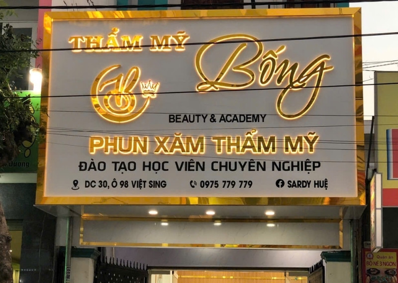 Mẫu bảng hiệu phun xăm sang trọng