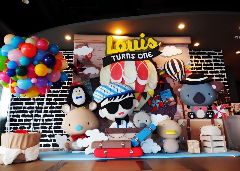 Backdrop 3D louis turns one