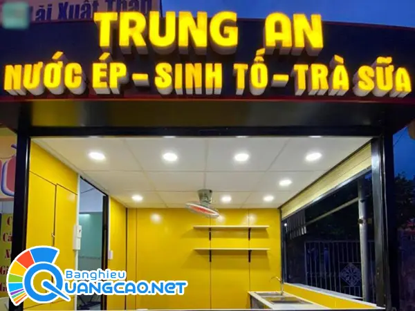 bảng hiệu sinh tố nước ép