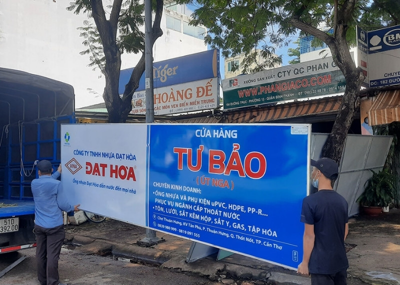 Bảng hiệu công ty xây dựng Hiflex