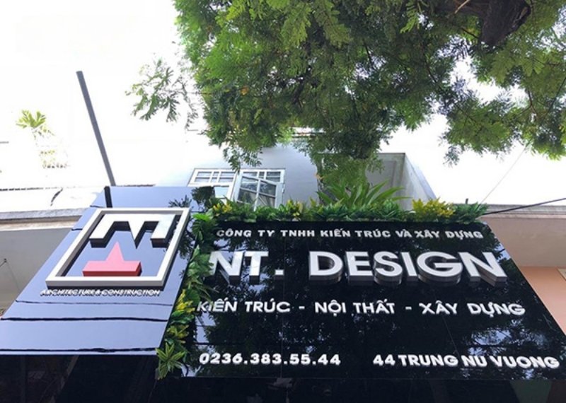 Bảng hiệu công ty xây dựng mica