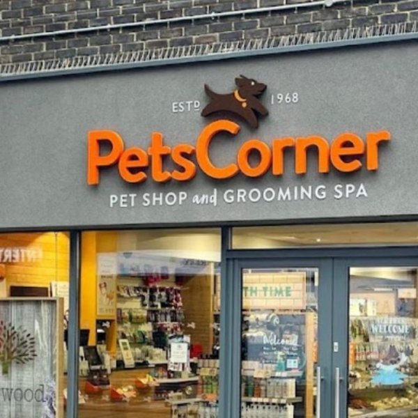 bảng hiệu cửa hàng thức ăn và spa cho thú cưng