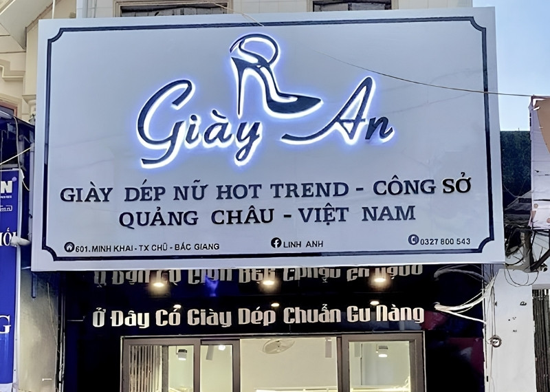 bảng hiệu giày An