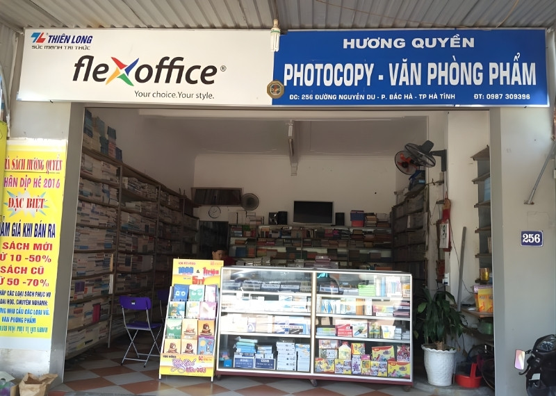 Bảng hiệu văn phòng ohẩm Hương Quyền