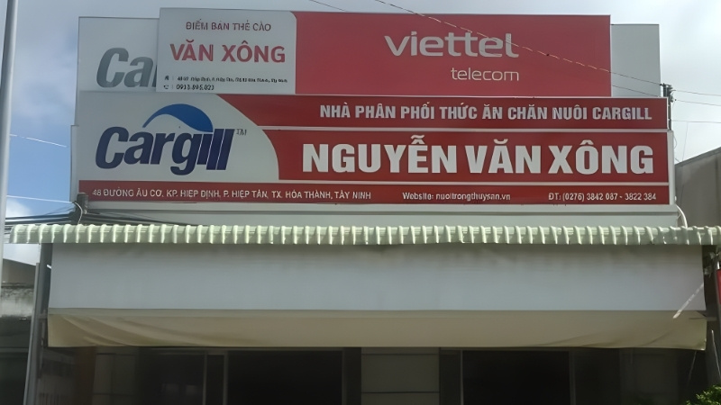 Bảng hiệu thức ăn chăn nuôi Nguyễn Văn Xông