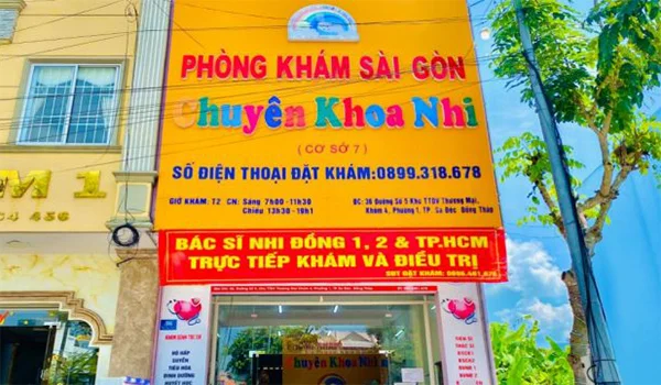 bảng hiệu phòng khám nhi