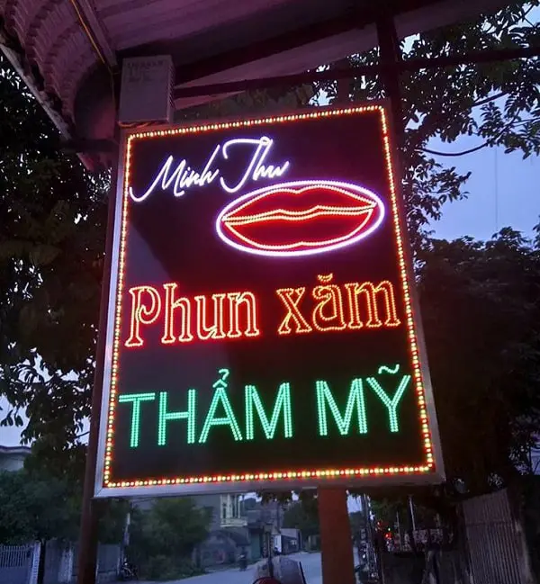 Biển Vẫy Phun Xăm Thẩm Mỹ 12 biển vẫy phun xăm led