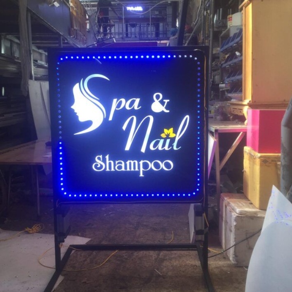 Biển vẫy spa Shampoo