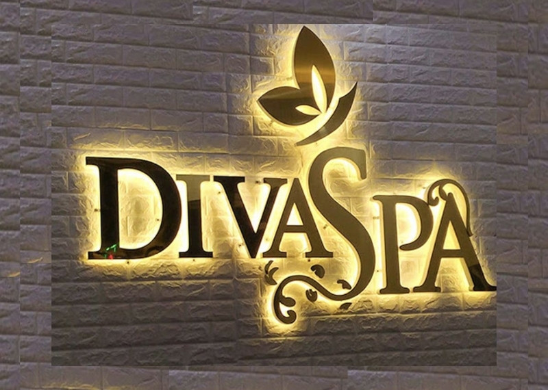 Chữ nổi Inox hắt sáng chân