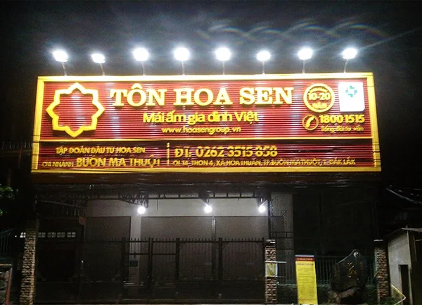 bảng hiệu chữ nổi inox sơn tĩnh điện