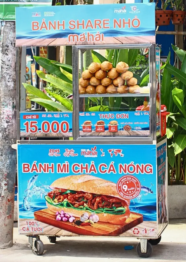 Bảng Hiệu Bánh Mì 12 bảng hiệu xe bánh mì chả cá