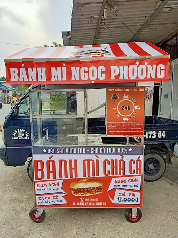 Bảng Hiệu Bánh Mì 4 bảng hiệu xe bánh mì chả cá
