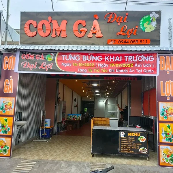 bảng hiệu cơm gà xối mỡ