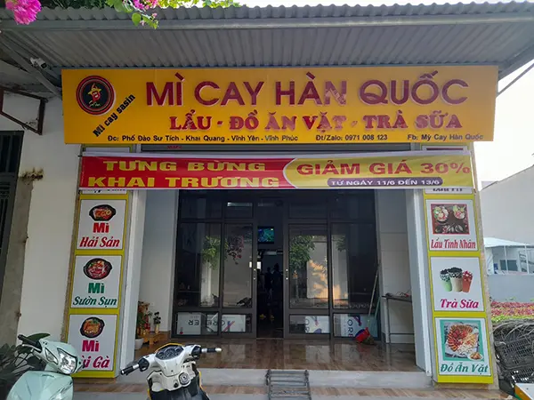 bảng hiệu mì cay
