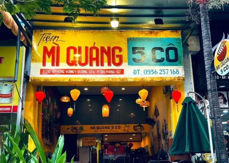 Bảng hiệu mì quảng 5 Cô