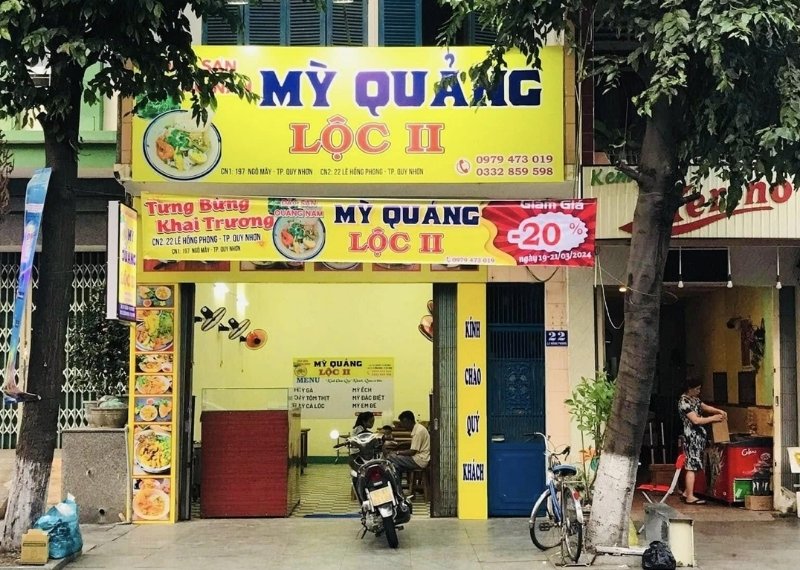 Bảng hiệu mì quảng Lộc