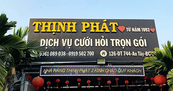 bảng hiệu nhà hàng tiệc cưới