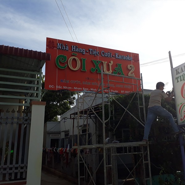 Bảng hiệu nhà hàng tiệc cưới Alu