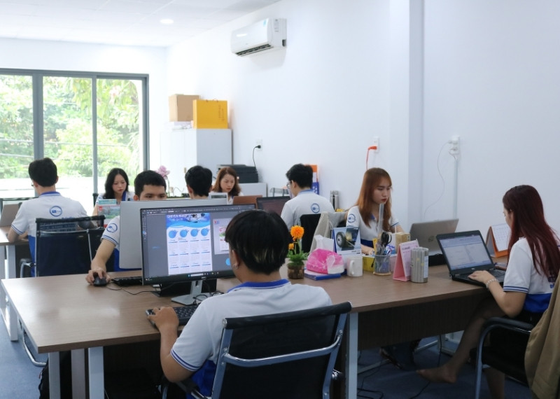 Đơn vị thi công bảng hiệu mì cay chuyên nghiệp