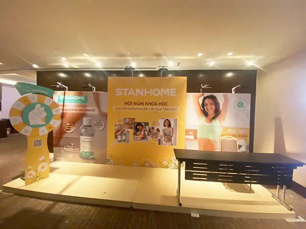 backdrop gian hàng hội chợ