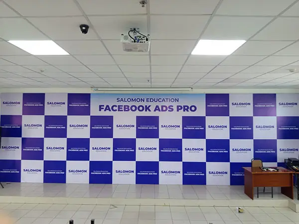 backdrop gian hàng triển lãm