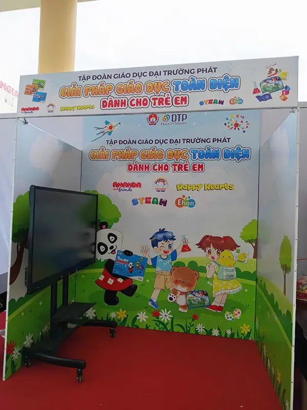 backdrop gian hàng triển lãm