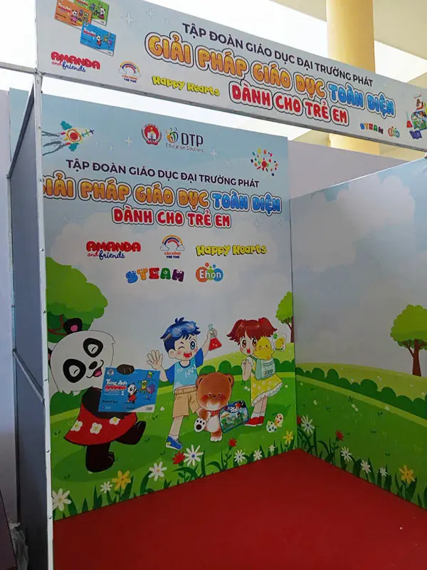 backdrop gian hàng hội chợ