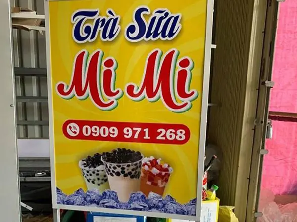 biển vẫy đứng trà sữa