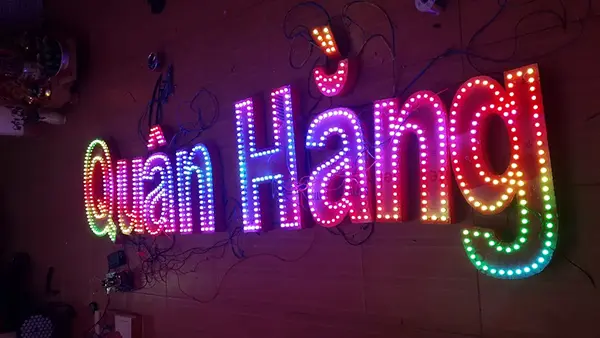chữ nổi alu cắm led