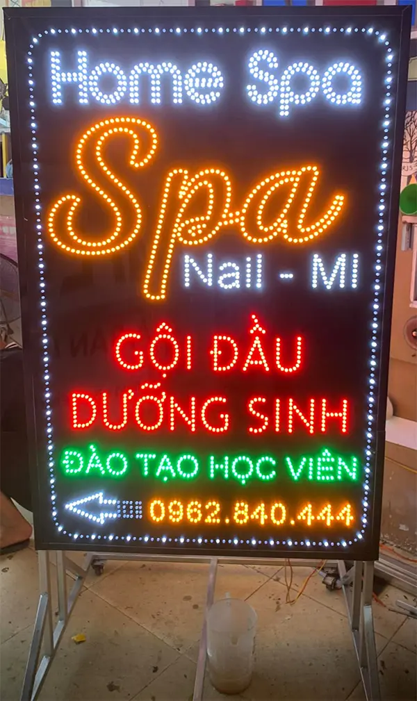 biển vẫy led