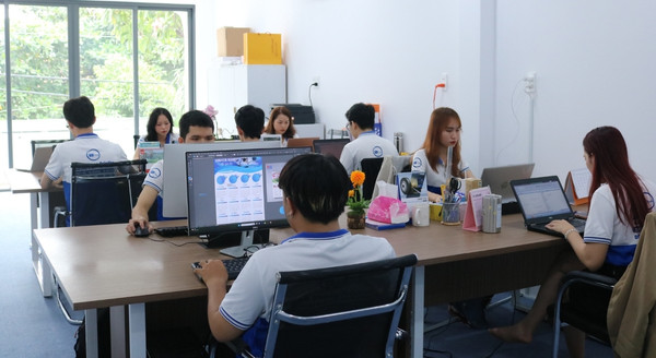 Đơn vị thi công hộp đèn siêu mỏng