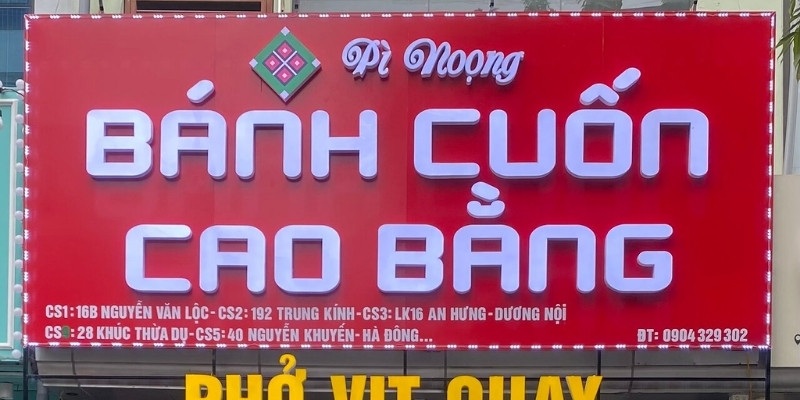 Báng hiệu bánh cuốn Pi Noọng