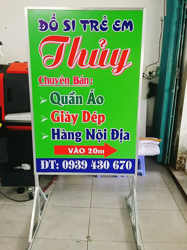 Bảng Hiệu Màu Xanh Lá Cây 13 bảng hiệu màu xanh lá cây