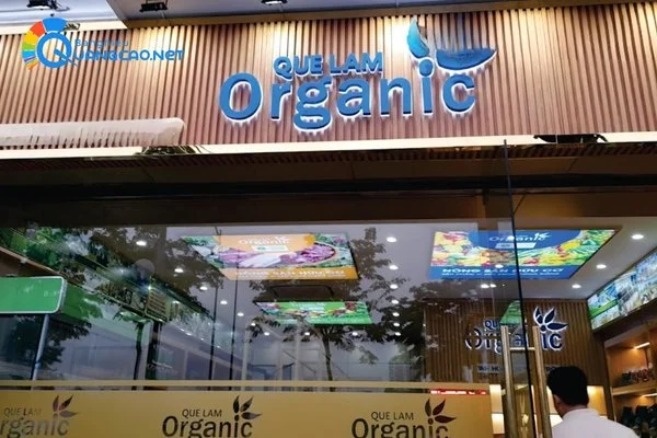 Bảng hiệu cửa hàng tiện lợi chữ nổi inox