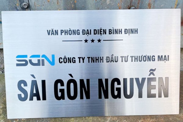 Bảng hiệu inox Sài Gòn Nguyễn