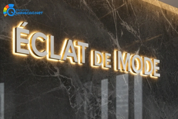 Bảng hiệu quảng cáo chữ mica 2