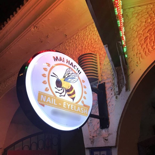 Biển vẫy tròn hút nổi Mai Hachi