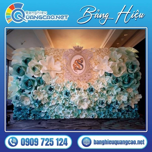 backdrop hoa