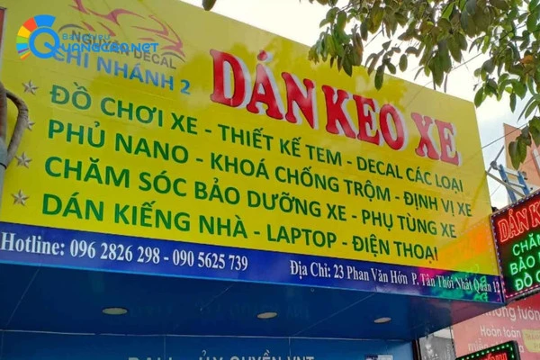 Bảng hiệu alu dán decal Dán Keo Xe