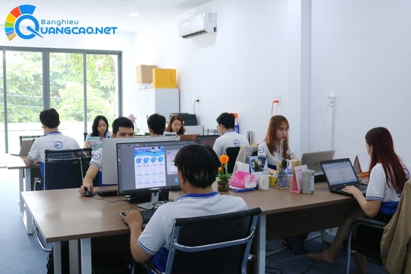 Dịch vụ thi công backdrop giải chạy chuyên nghiệp