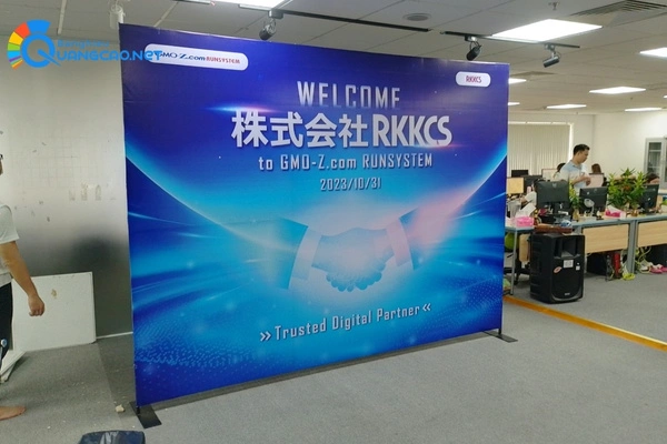 Kích thước và bảng giá backdrop hiflex