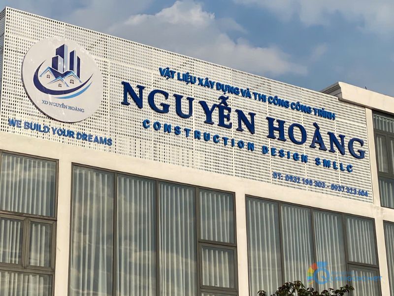 Bảng hiệu công ty vật liệu xây dựng Nguyễn Hoàng