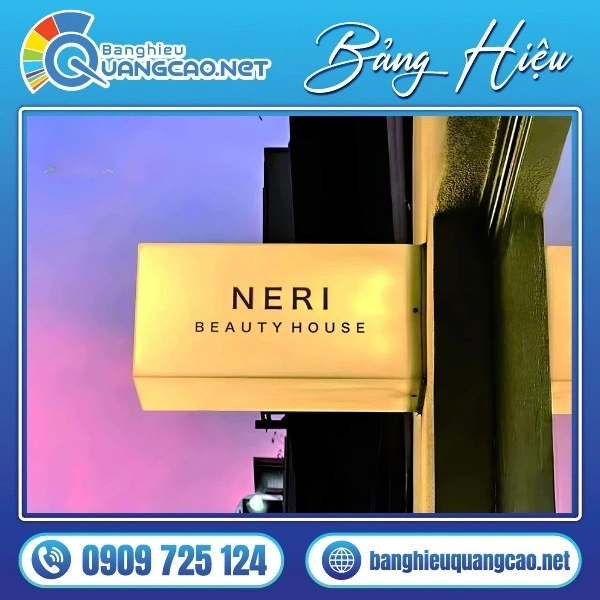 Biển vẫy shop quần áo